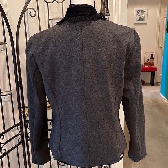 Grey lined jacket - Picture 3 of 5